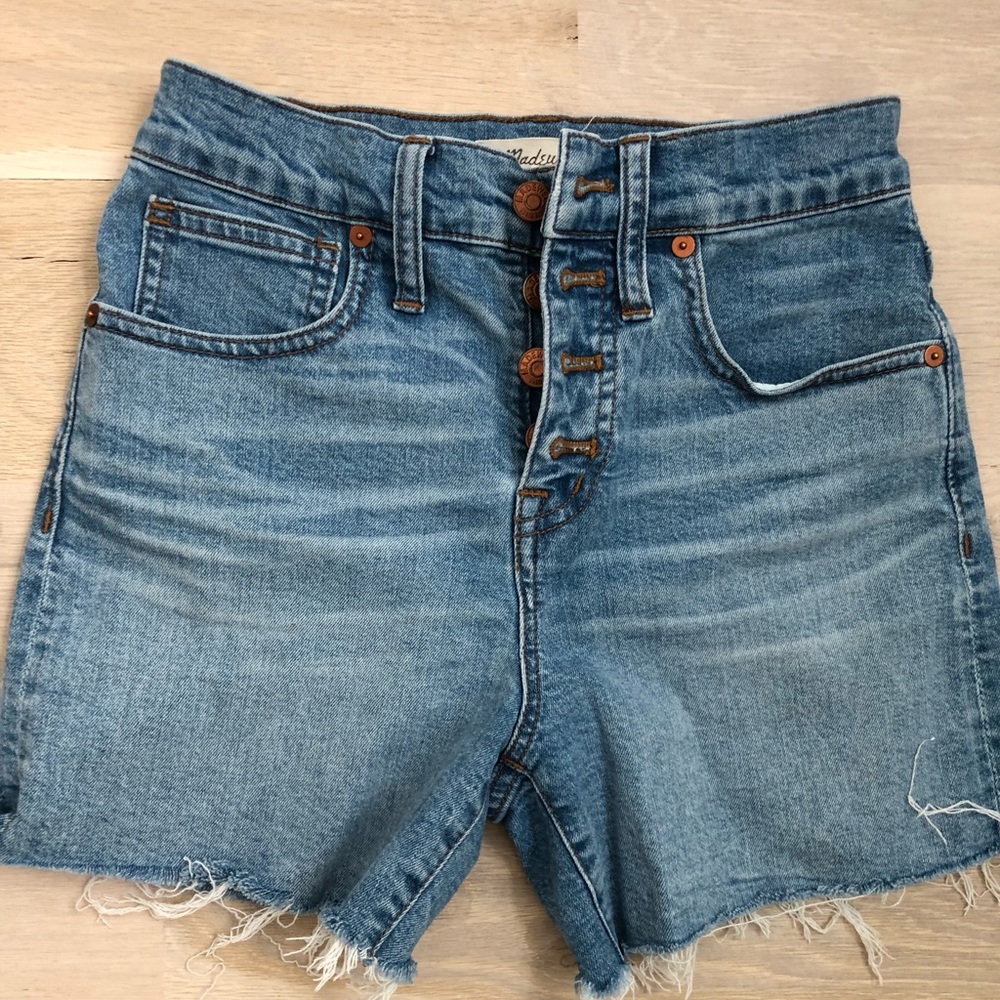 Madewell Shorts, size 23! Almost new.